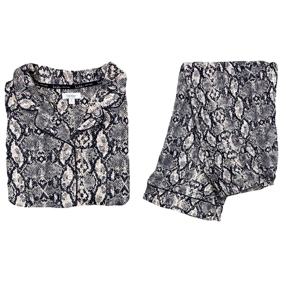 SALE 🛍️ NICOLE MILLER Pajama Matching set Womens size XL - Picture 2 of 11